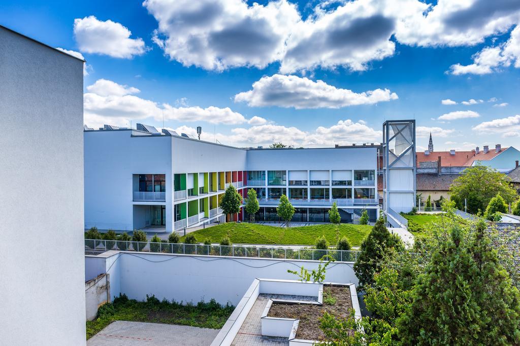 Best Apartments Szeged Eksteriør billede